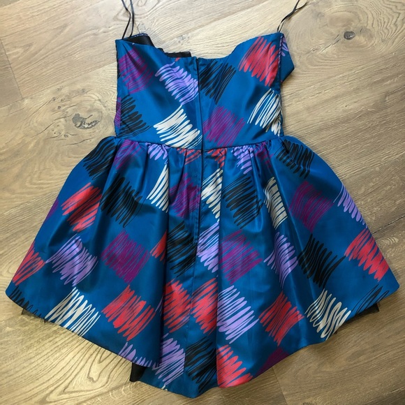 CARMELITA COUTURE FUN PARTY DRESS SIZE 2 - Picture 8 of 11